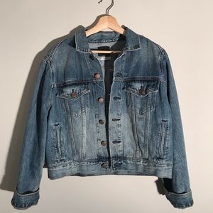 BDG Urban Outfitters cropped denim trucker jacket